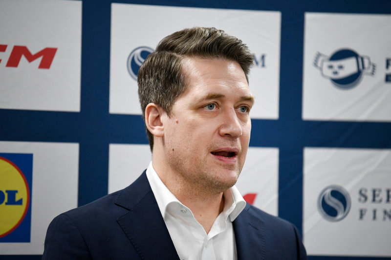 Tre Kronors förbundskapten Sam Hallam.