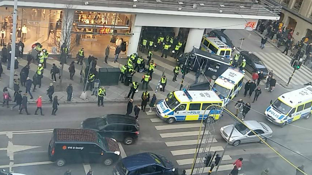 Lördagens polisinsats i Stockholm.