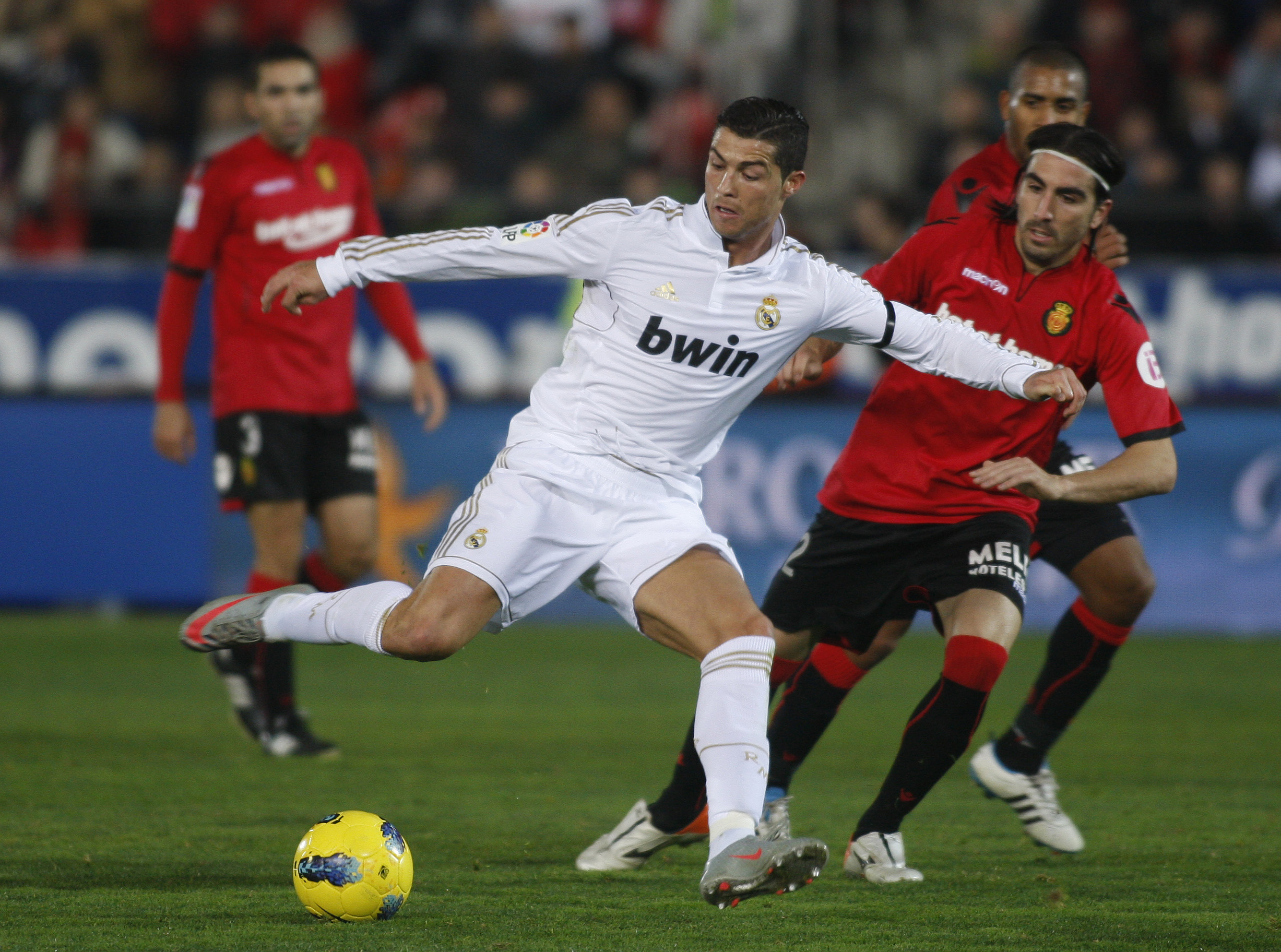 Även Ronaldo hade en gjuten plats på topp i ett 4-4-2-system.
