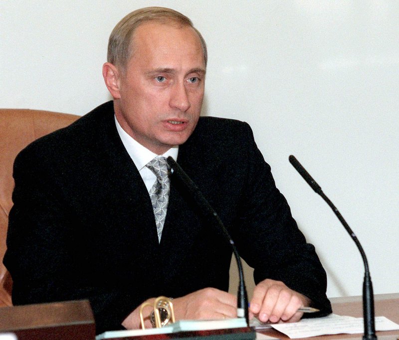 Vladimir Putin fotograferad 1999. Han blev president efter Boris Jeltsin 2000. Foto: AP/TT Vladimir Putin fotograferad 1999. Han blev president efter Boris Jeltsin 2000. Foto: AP/TT