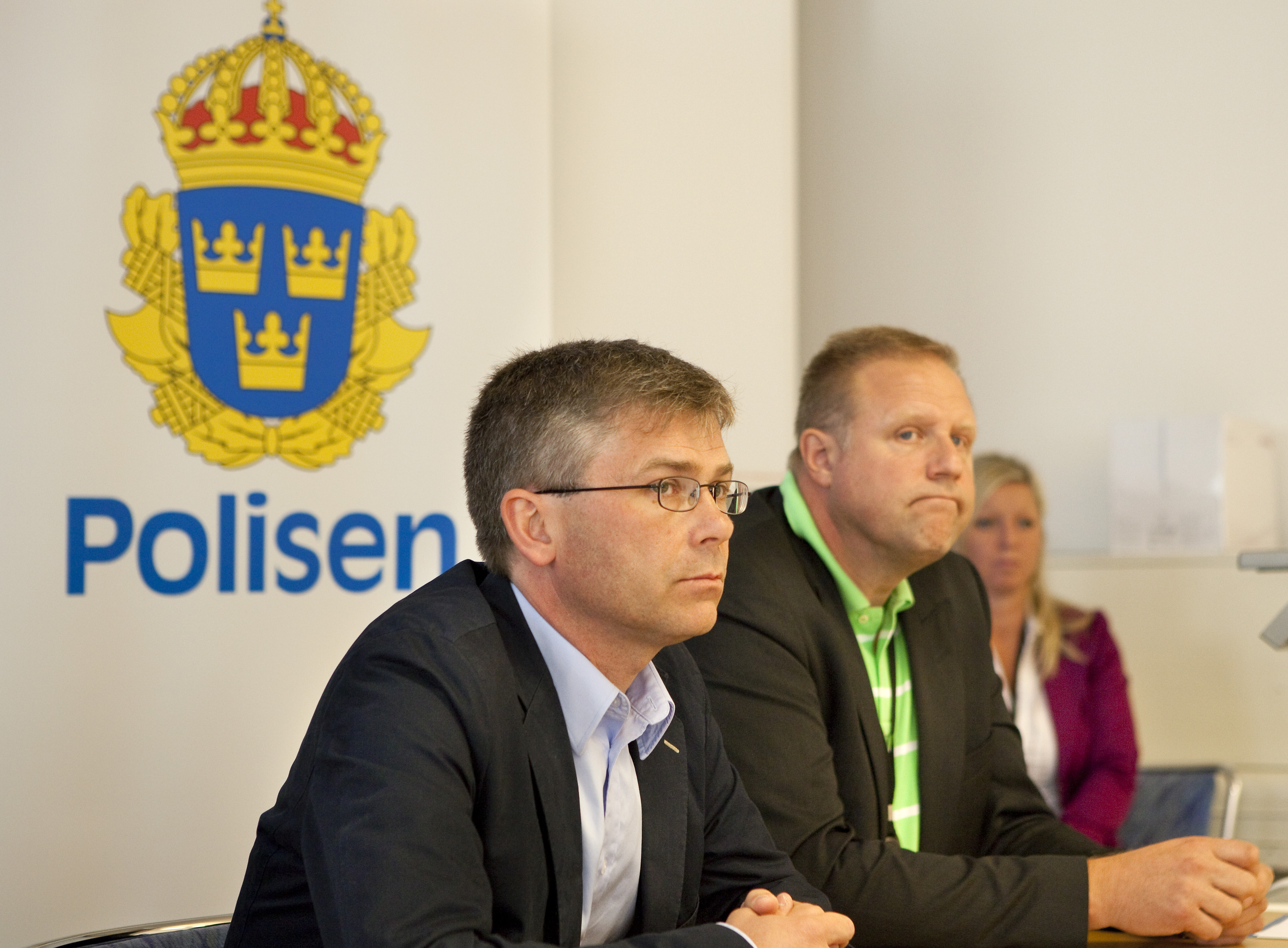 Michael Mattsson, operativ chef länskrim och Stefan Sintéus polismästare länskrim under presskonferensen. 