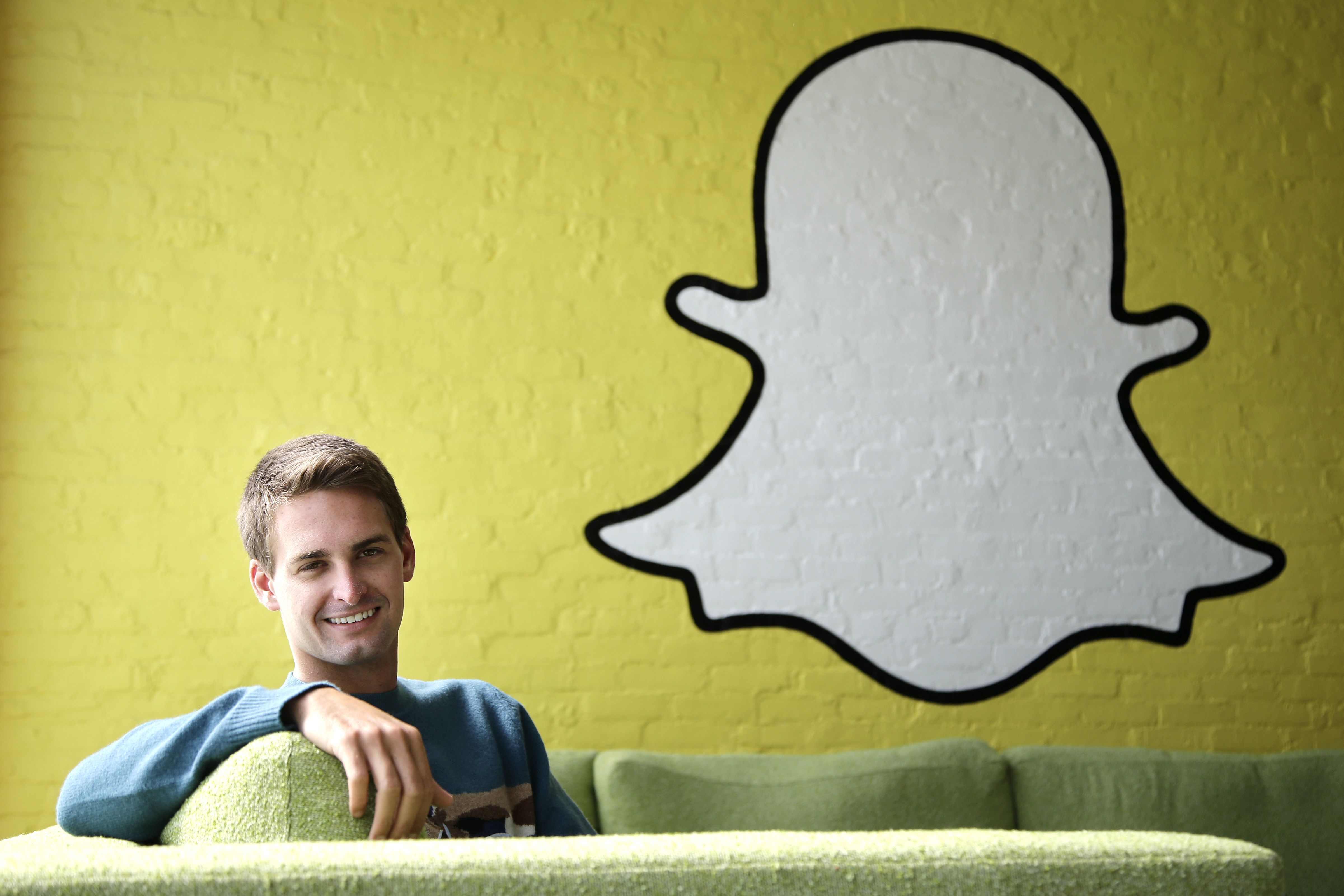 Snapchat, App, Evan Spiegel, Ursäkt, Förändring