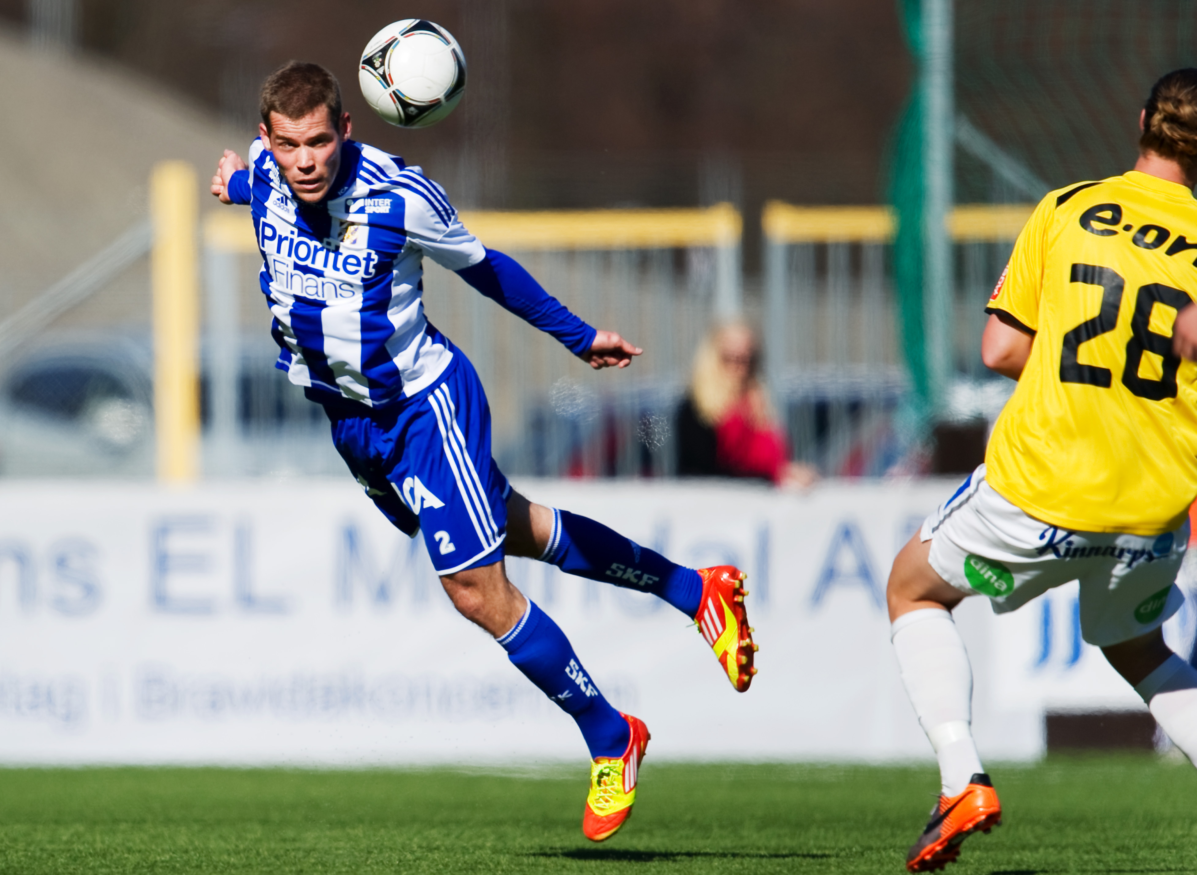 2. Emil Salomonsson, högerback. Betyg: 4/5. Speedig ytterback som plockades in som Adam Johanssons ersättare. Kan även spela högre upp i banan. 2. Emil Salomonsson, högerback. Betyg: 4/5. Speedig ytterback som plockades in som Adam Johanssons ersättare. Kan även spela högre upp i banan.