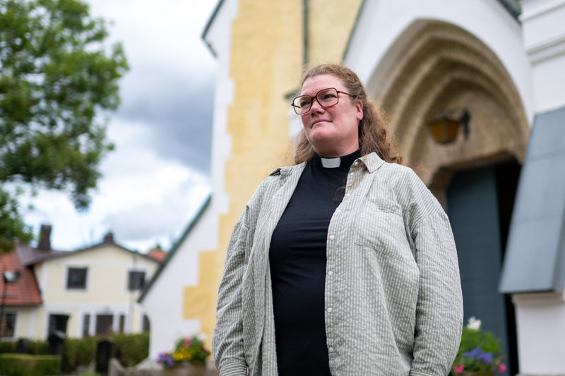 Kyrkohede Charlotta Rosman säger att hon känner sig maktlös efter händelsen där ett barn dött och ett blivit skadat.