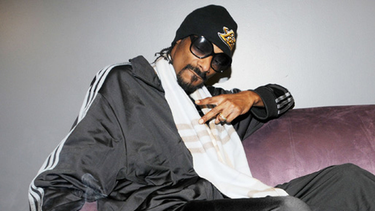 Snoop cashar in på marijuana. 