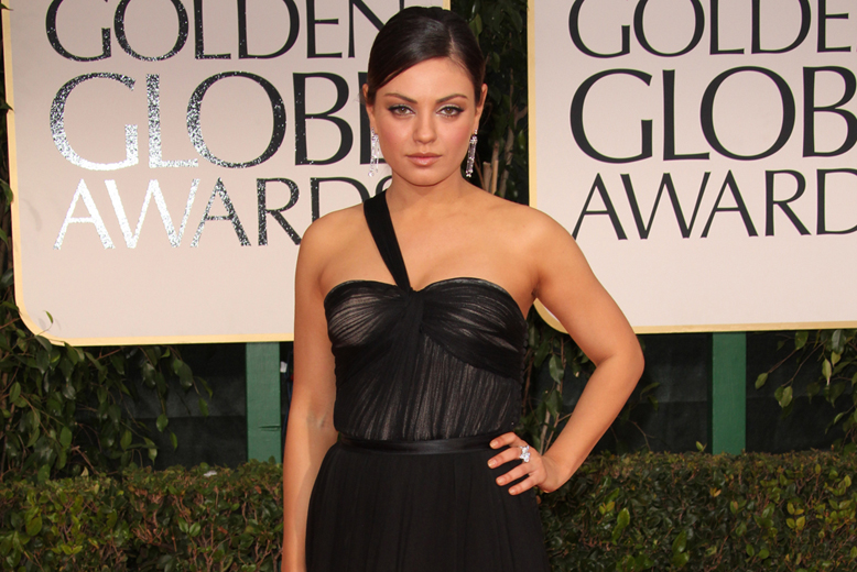 3. Mila Kunis bevisar att man kan vara både söt och sexig. 3. Mila Kunis bevisar att man kan vara både söt och sexig.