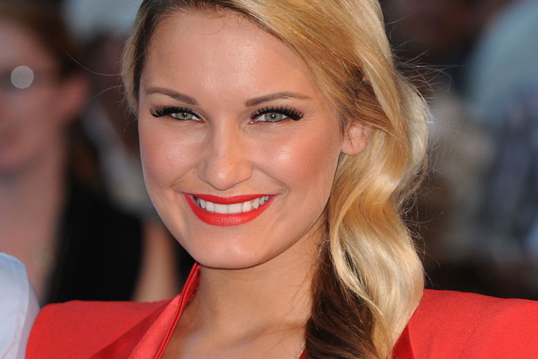 Nämligen Sam Faiers. Nämligen Sam Faiers.