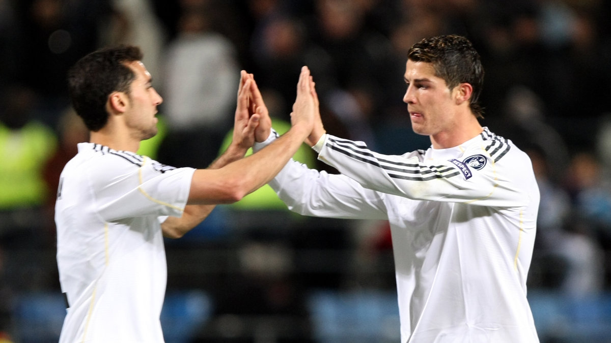 Christiano Ronaldo är olycklig i Madrid och ryktas vara påväg bort från klubben