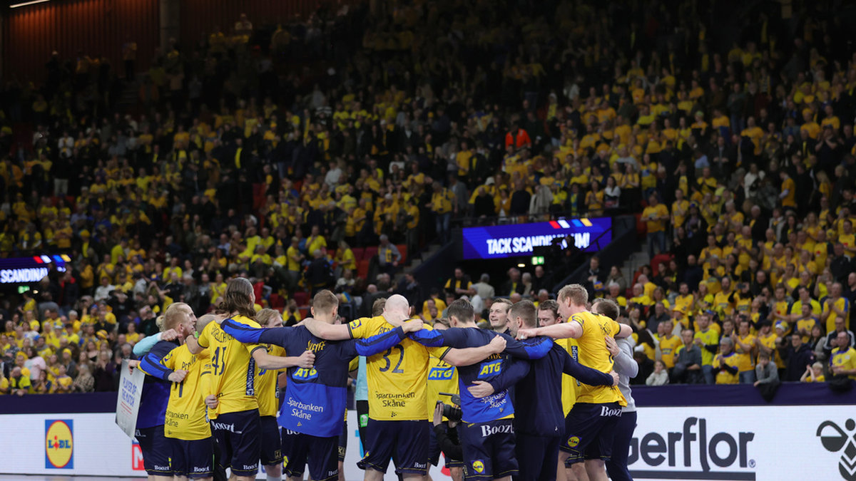 Efter sex raka segrar och publikfester i Scandinavium i Göteborg väntar nu VM-kvartsfinal i Tele 2 arena för de svenska handbollsherrarna. Arkivbild.