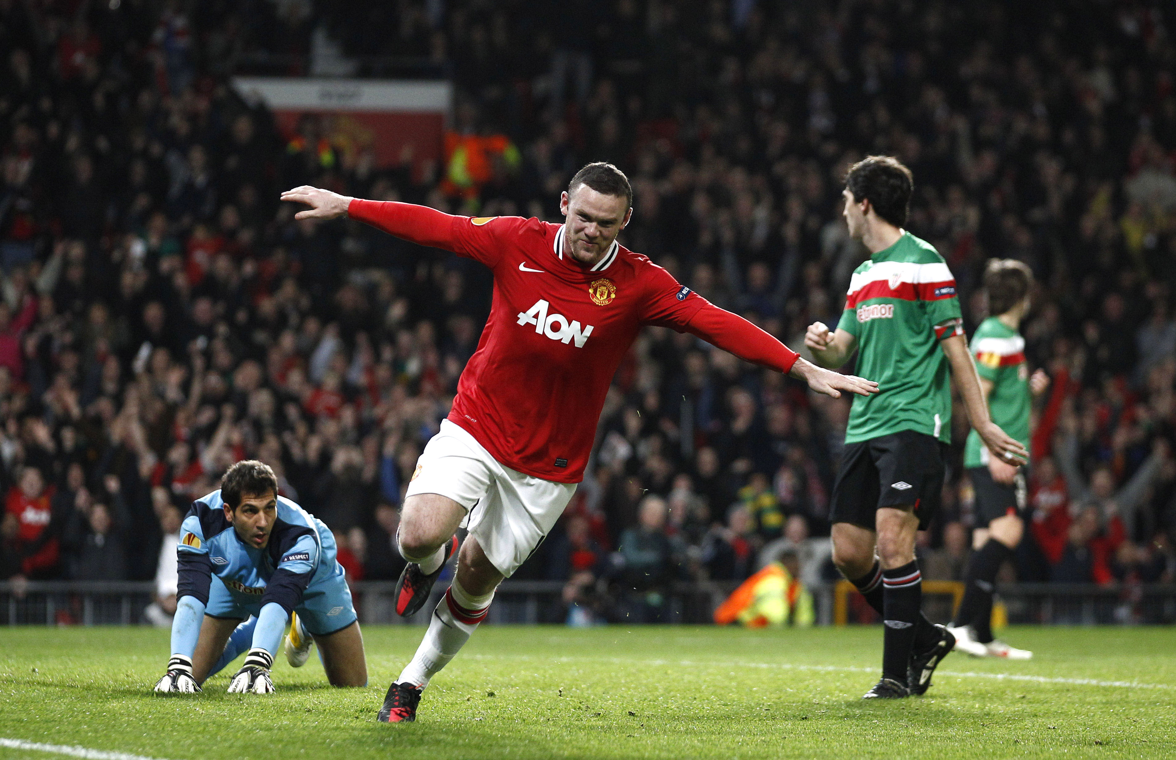 Rooney såg till att matchen slutade 2-3.