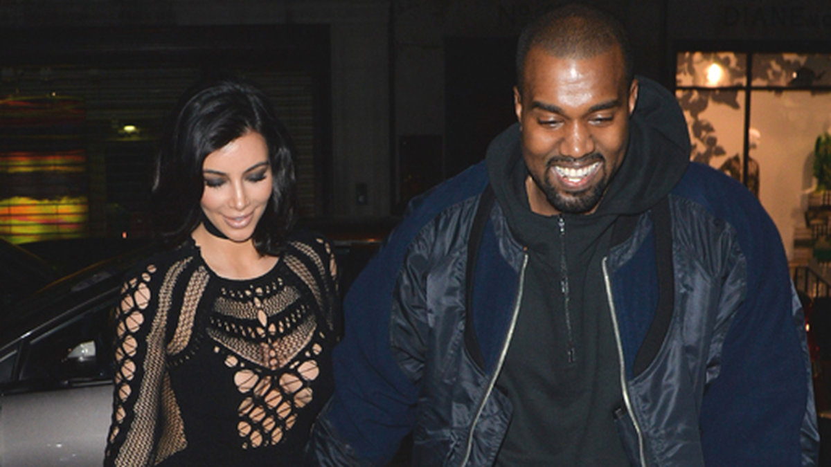 Kim och Kanye har skoj ihop i London. 