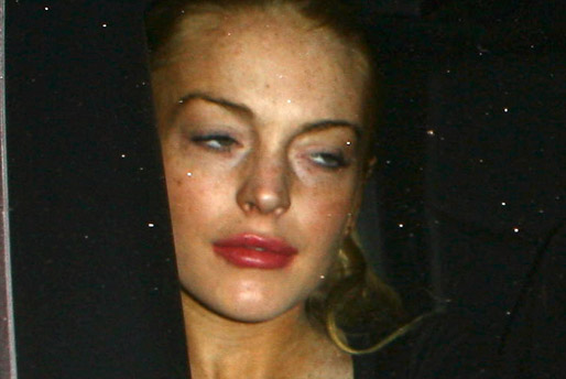 Lindsay - inte vid sina sinnes fulla bruk. Lindsay - inte vid sina sinnes fulla bruk.