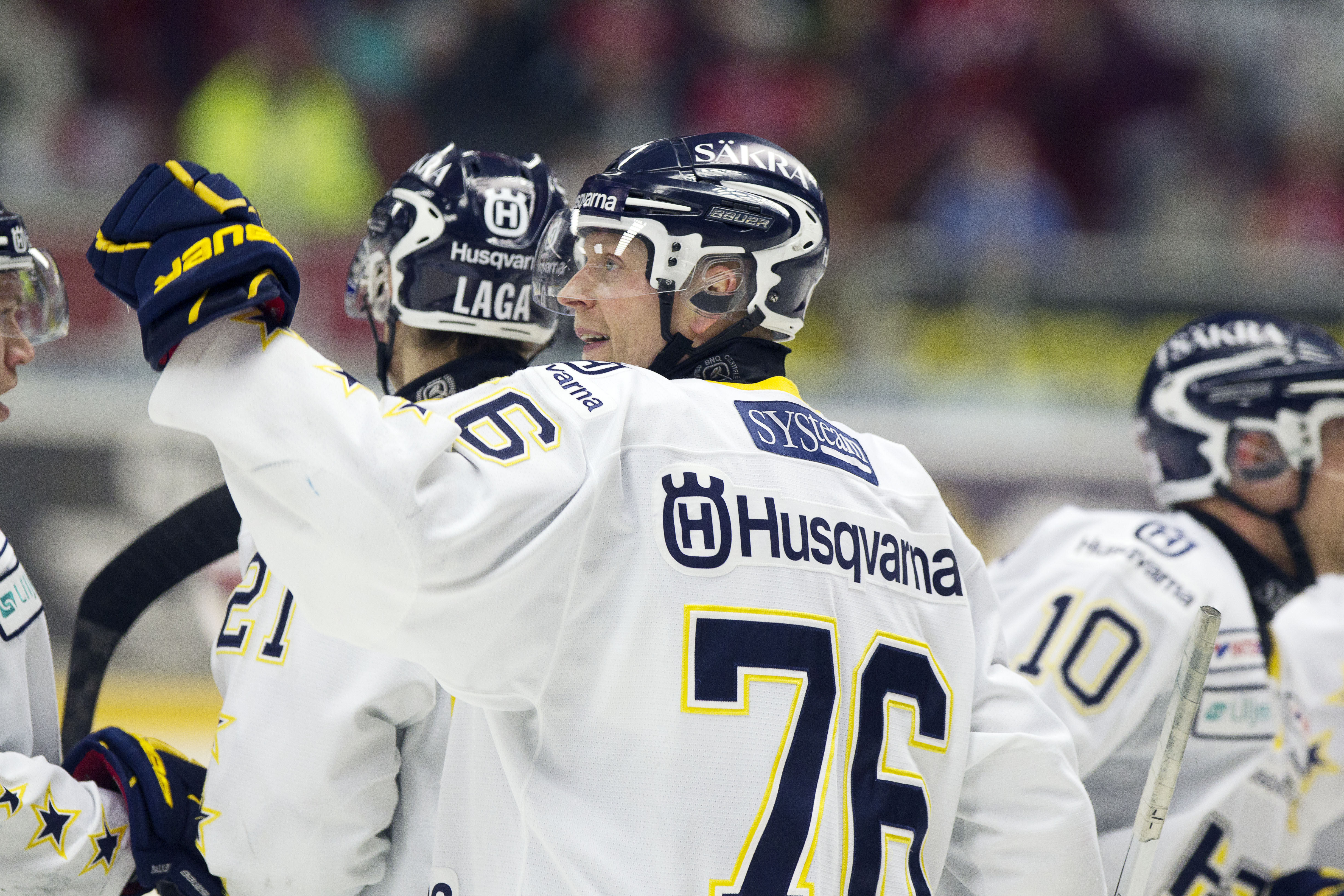 HV71 med Johan Davidsson i spetsen valde AIK som slutspelsmotståndare.