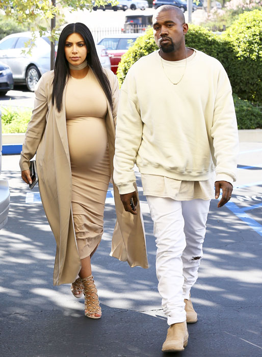 Kim Kardashian och Kanye West firar Kims födelsedag. Glada gänget... Kim Kardashian och Kanye West firar Kims födelsedag. Glada gänget...