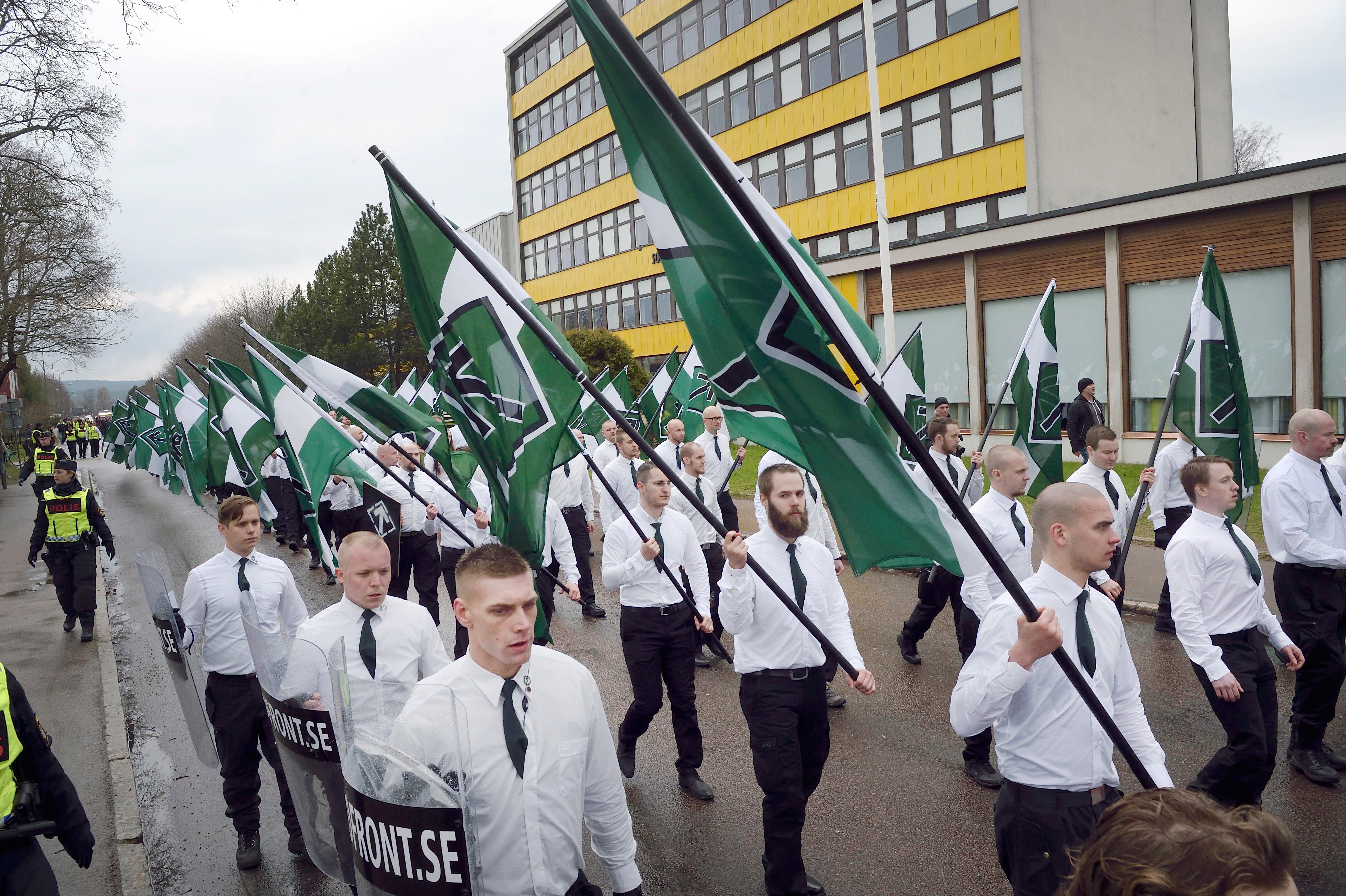 Första maj, Borlänge, Nazism, Nordiska Motståndsrörelsen, Motdemonstranter