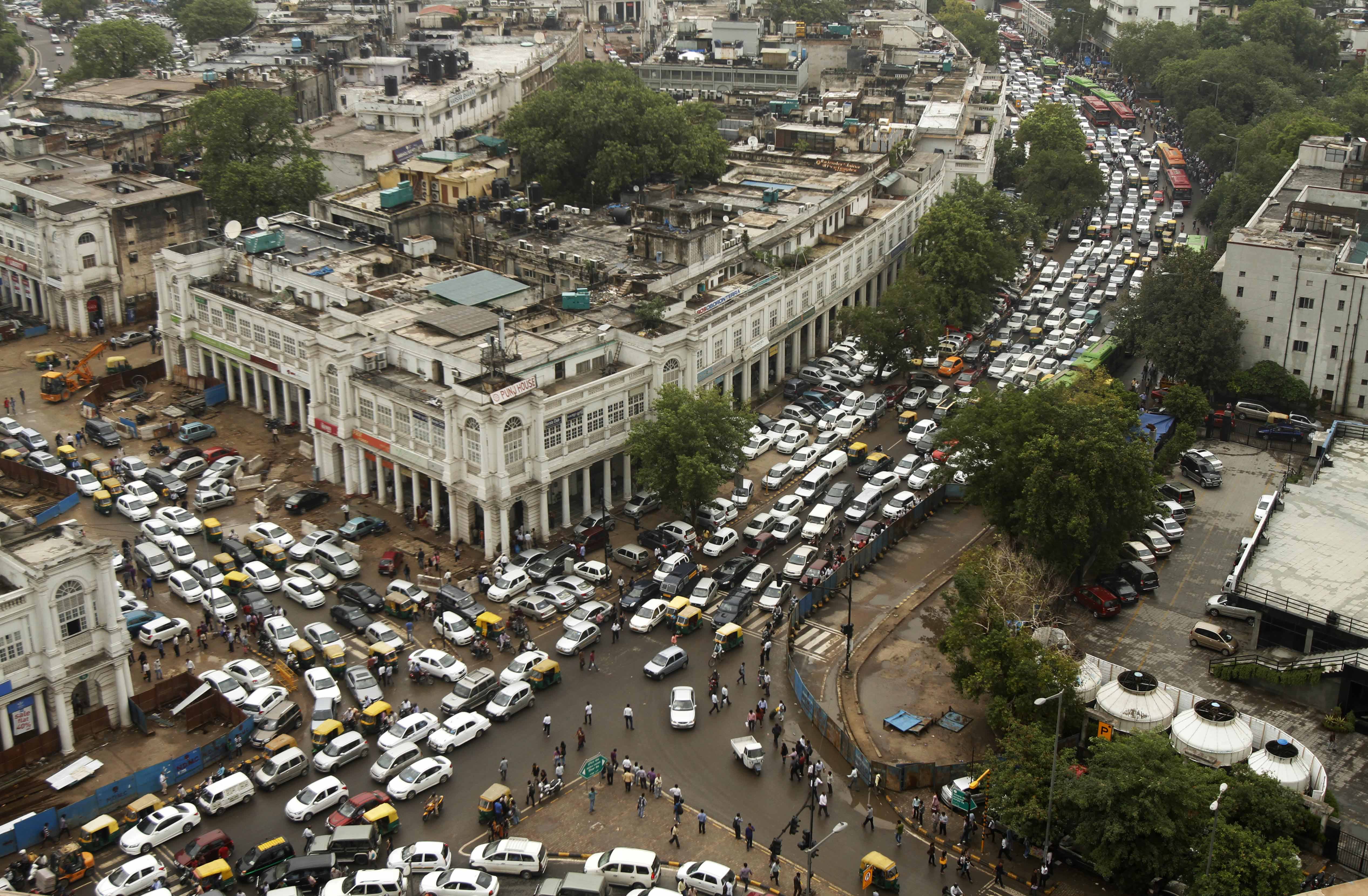 Trafiken i New Delhi. Trafiken i New Delhi.