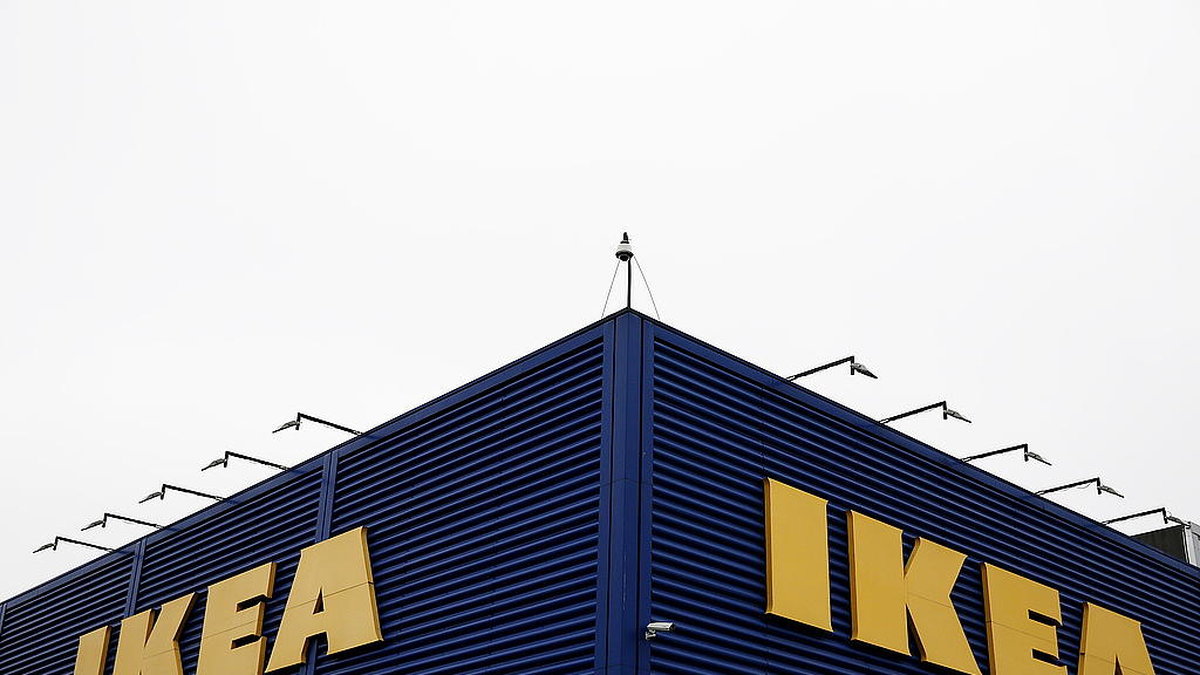 Mannen och hans sambo var på en utflykt till sitt lokala Ikea-varuhus. 