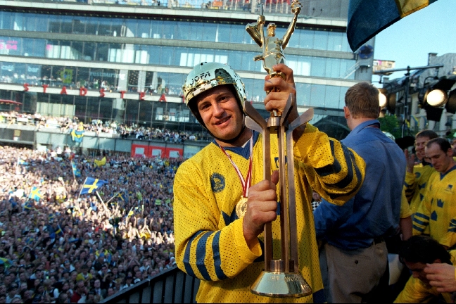 På den gamla goda tiden ställde även NHL-proffsen upp för det svenska landslaget.